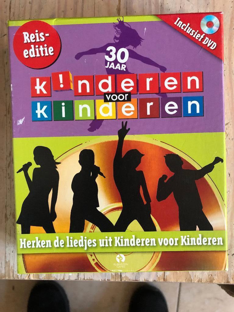 30 jaar Kinderen voor Kinderen spel Reiseditie, Hobby en Vrije tijd, Gezelschapsspellen | Bordspellen, VARA, Nieuw, Ophalen of Verzenden