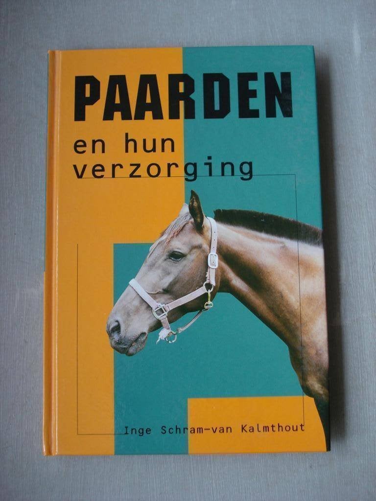 Paarden en hun verzorging, Ophalen of Verzenden, Gelezen, Paarden of Pony's