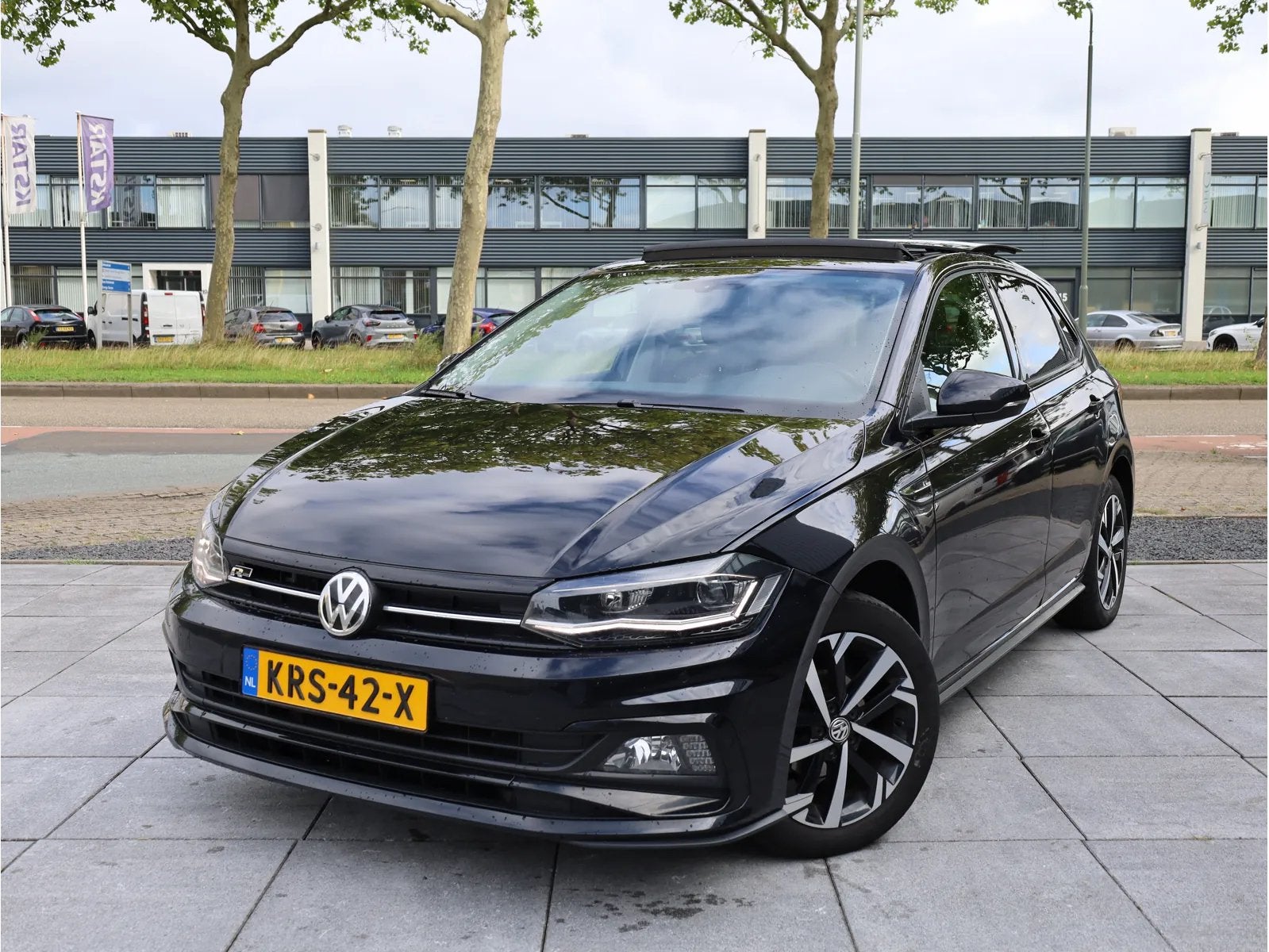 Volkswagen Polo 1.0 TSI 95pk 7-DSG 2019 Zwart, Auto's, Stof, 95 pk, Zwart, Particulier