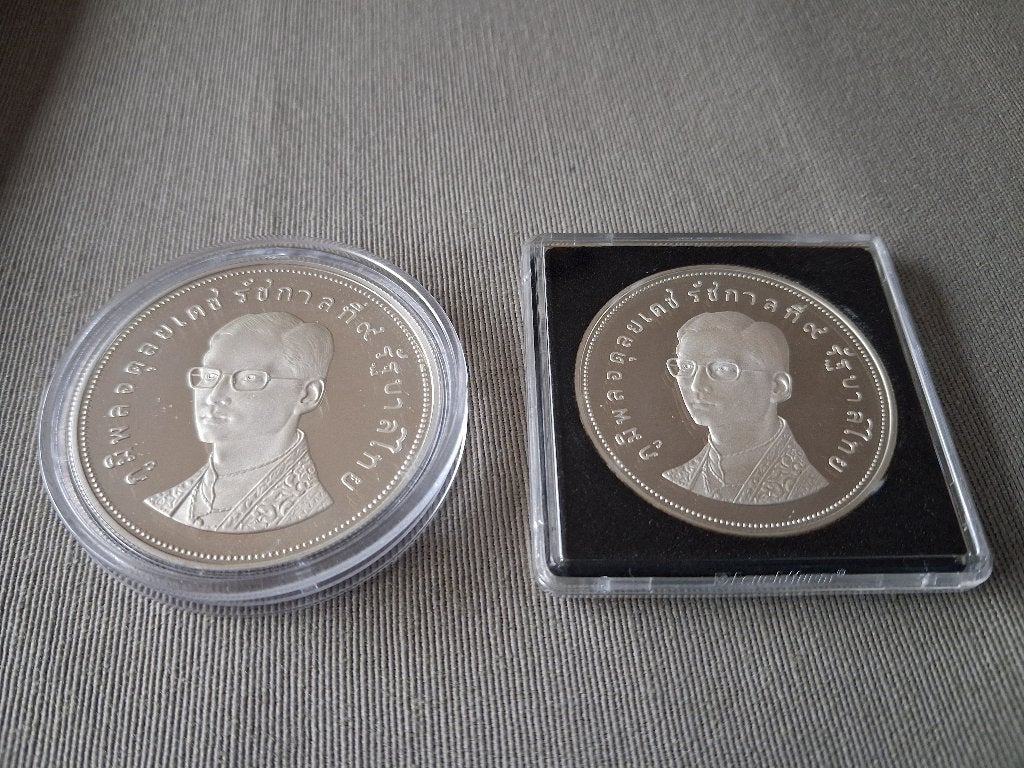 Thailand Bath Silver 1974 Set van 2, Postzegels en Munten, Ophalen of Verzenden, Zuidoost-Azië, Setje, Zilver