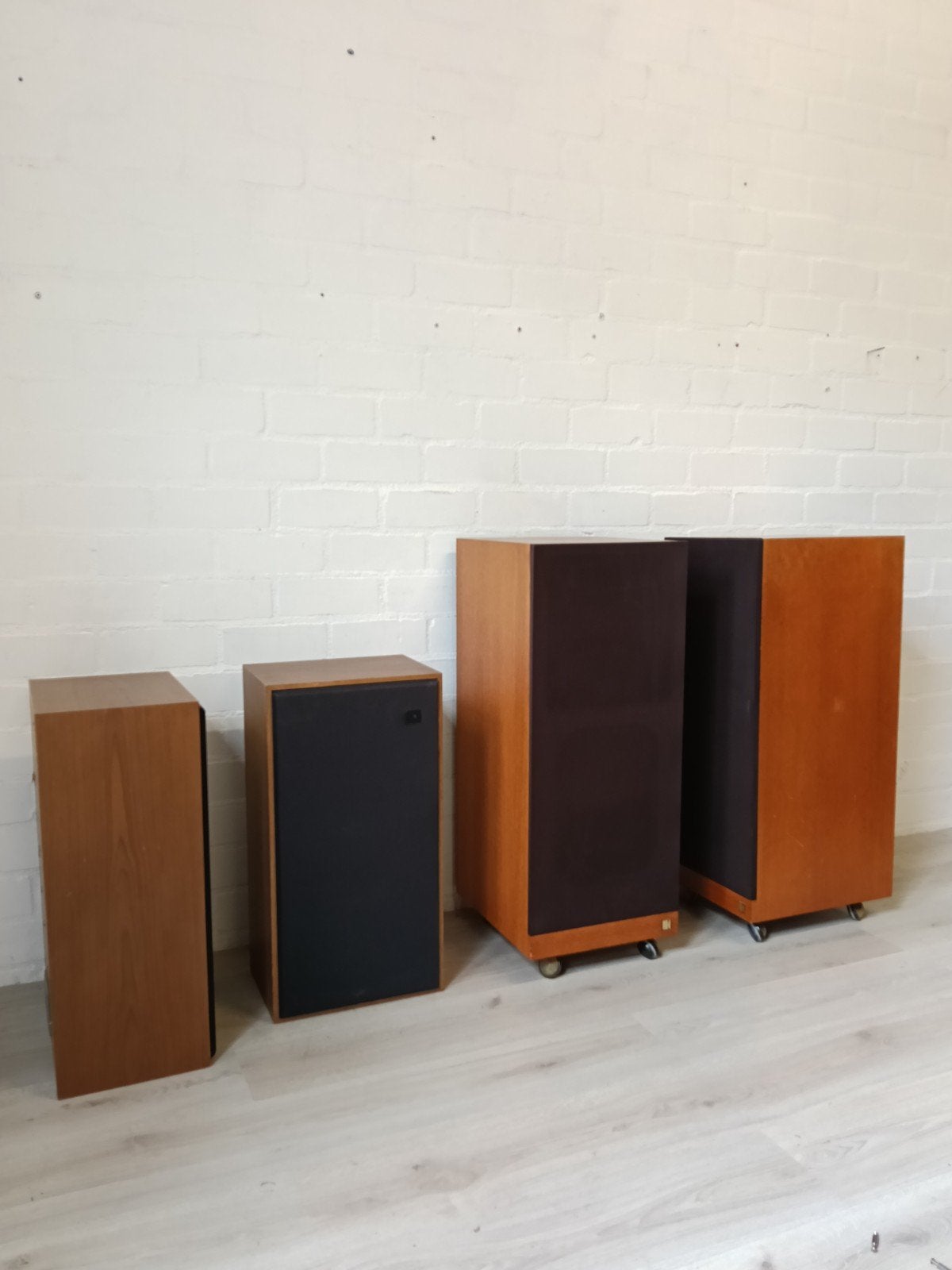 KEF Cantata en KEF Reference Series Model 104 speakers, Ophalen, Vloerstaande luidspreker, Gebruikt, Basreflex