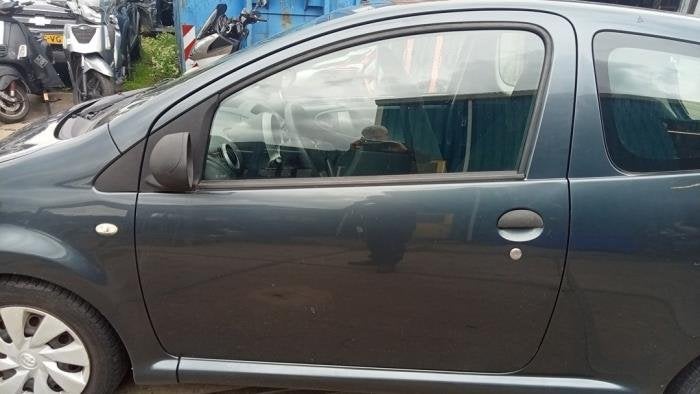 Portier 2Deurs links van een Toyota Aygo (1E0), Gebruikt, -, Deur, -