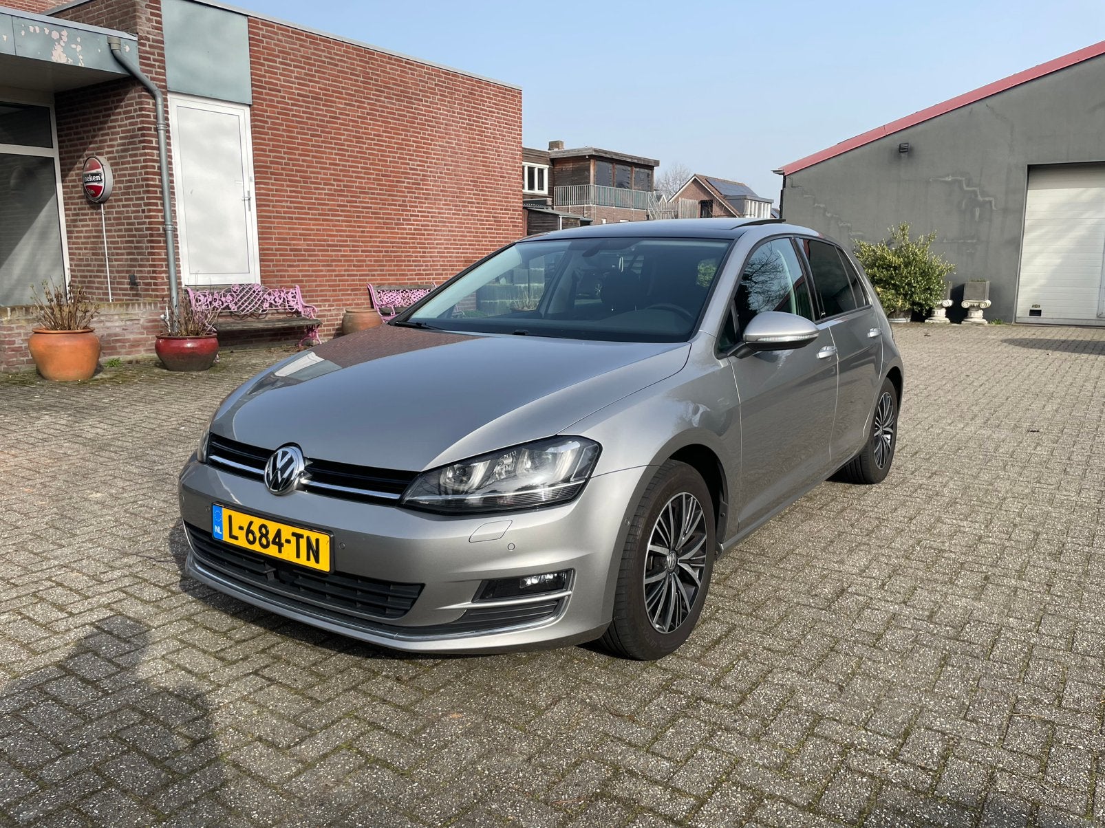 Volkswagen Golf 7 1.4 TSI | Pano | adaptive cruise control, 4 cilinders, 1395 cc, 630 kg, 1171 kg