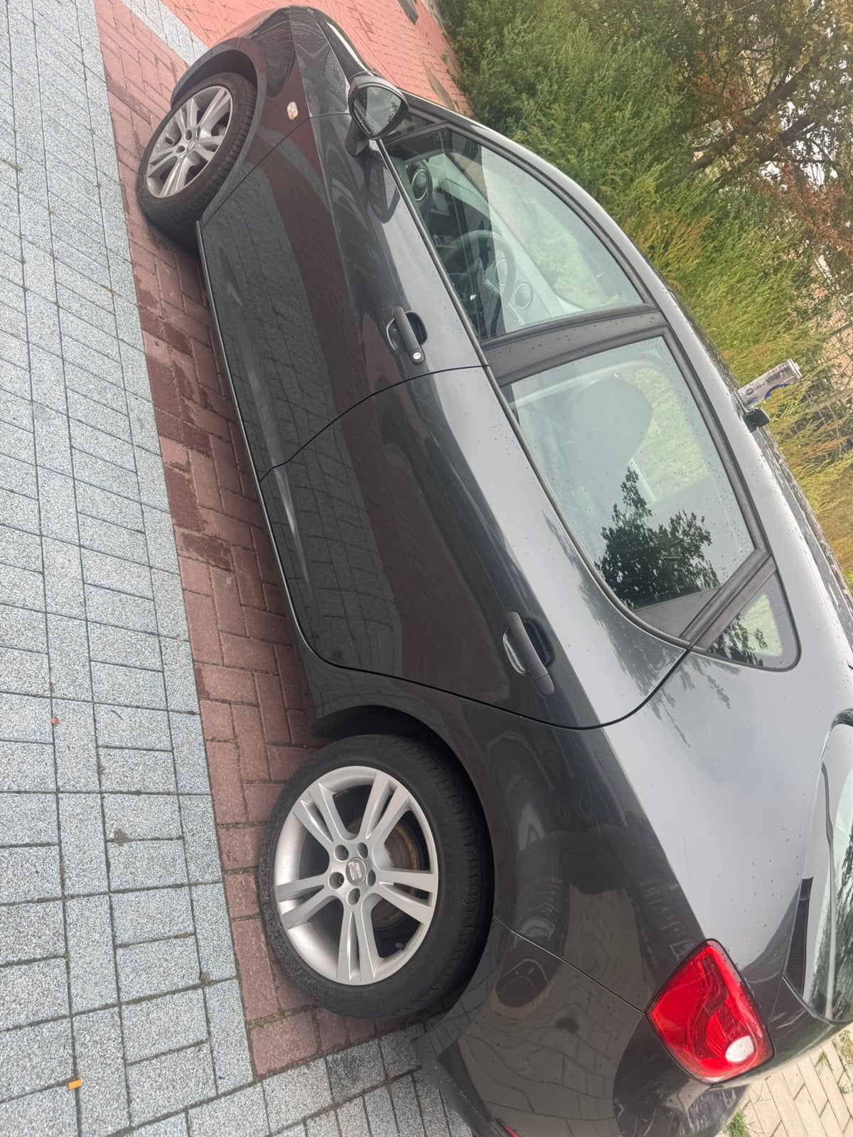 Seat Ibiza 1.2 44KW 5DRS 2010 Grijs, Auto's, Seat, Voorwielaandrijving, 40 €/maand, 1198 cc, Ibiza