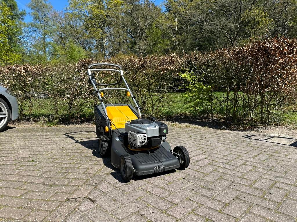 Stiga Turbo Pro 55 SV B loopmaaier met opvangbak, Tuin en Terras, Ophalen, Cirkelmaaier, Gebruikt, Benzine-grasmaaier