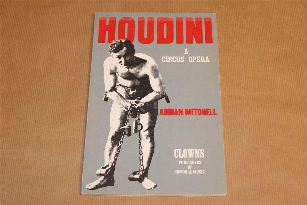 Houdini - A circus-opera, Boeken, Geschiedenis | Wereld, Zo goed als nieuw, Europa, Ophalen of Verzenden