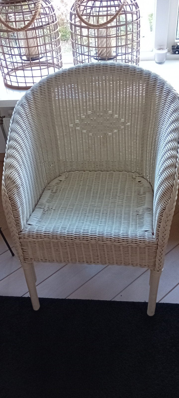 2 Witte Rotan/Riet Stoelen., Huis en Inrichting, Ophalen, Gebruikt, Twee, Wit