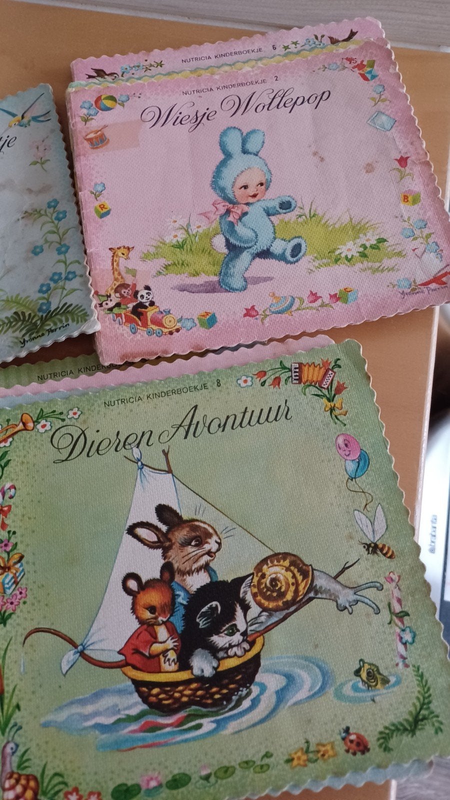 Nutricia Kinderboekjes - Deel 1 t/m 16, Ophalen of Verzenden, Gelezen
