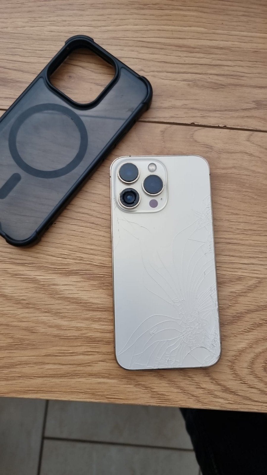 iPhone 13 Pro met camera- en achterschade, Ophalen of Verzenden