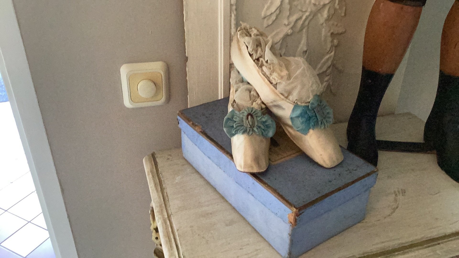 Prachtige antieke zije schoentjes, Antiek en Kunst, Ophalen of Verzenden
