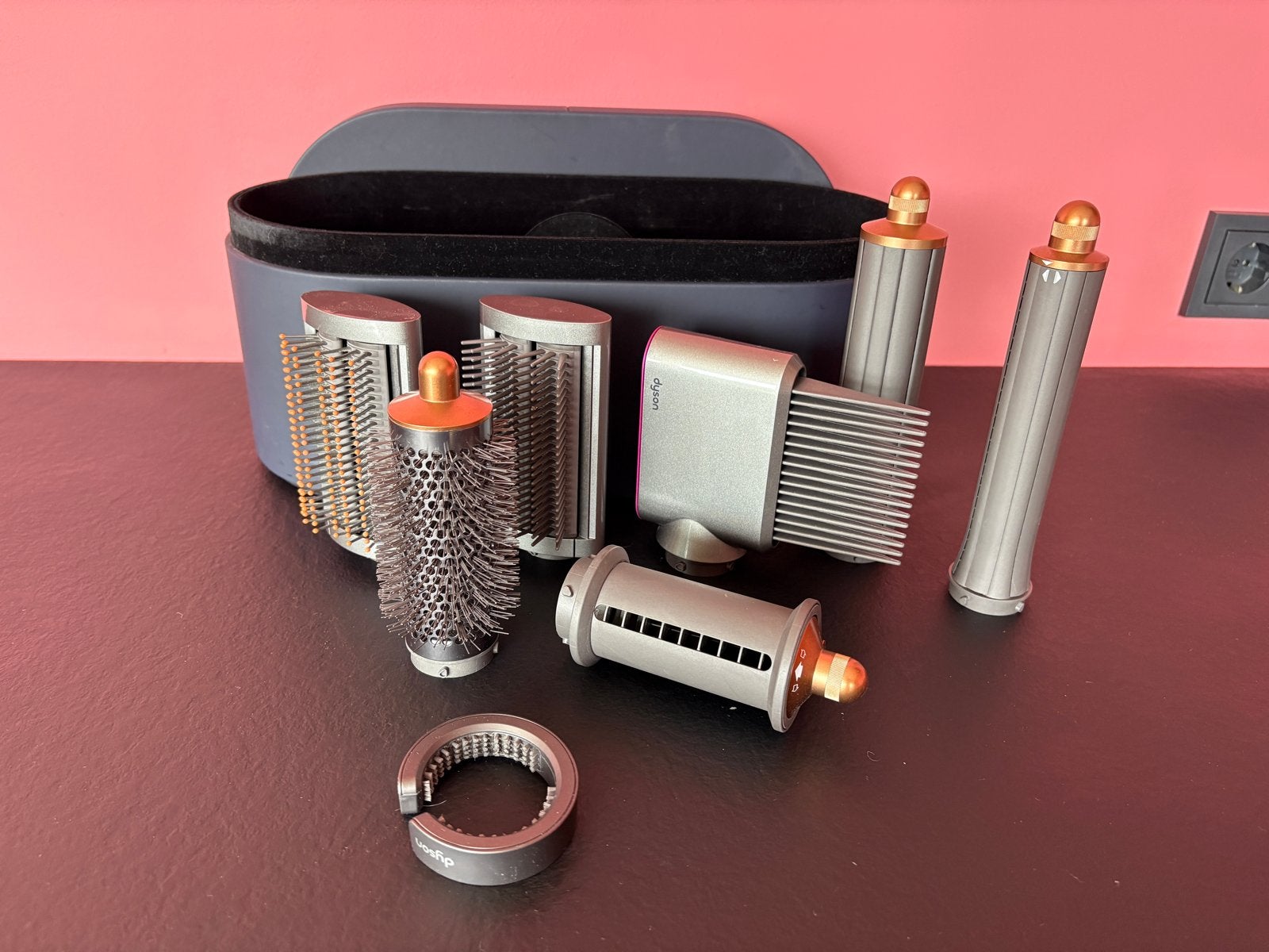 Dyson Airwrap opbergdoos met diverse opzetstukken, Ophalen, Zo goed als nieuw, Haarverzorging