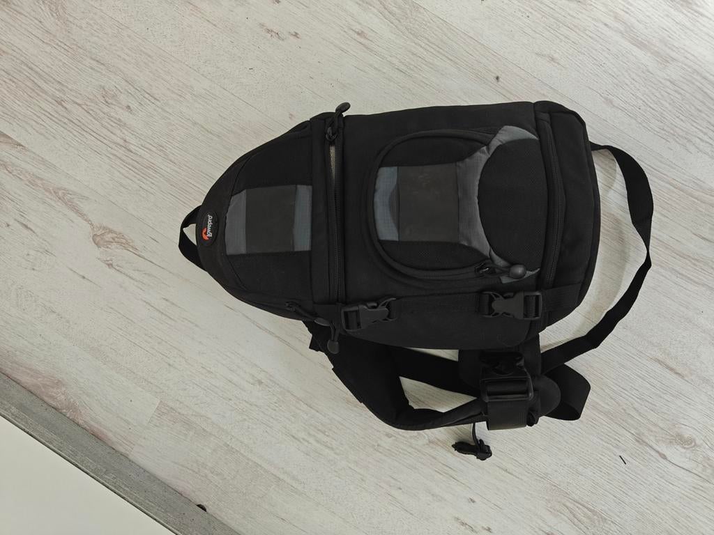 Lowepro Slingshot 100 AW Fototas - Zwart, Ophalen of Verzenden, Gebruikt, Rugtas, Lowepro
