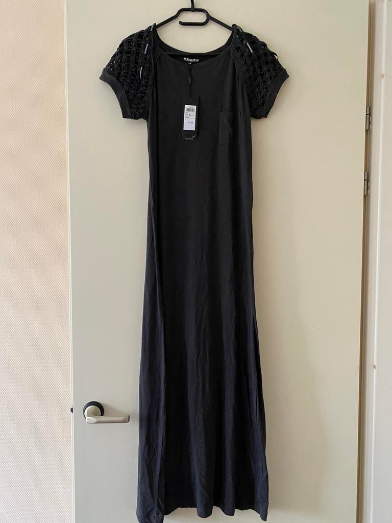 Superstar lange jurk, Kleding | Dames, Jurken, Ophalen of Verzenden, Zo goed als nieuw, Grijs, Onder de knie
