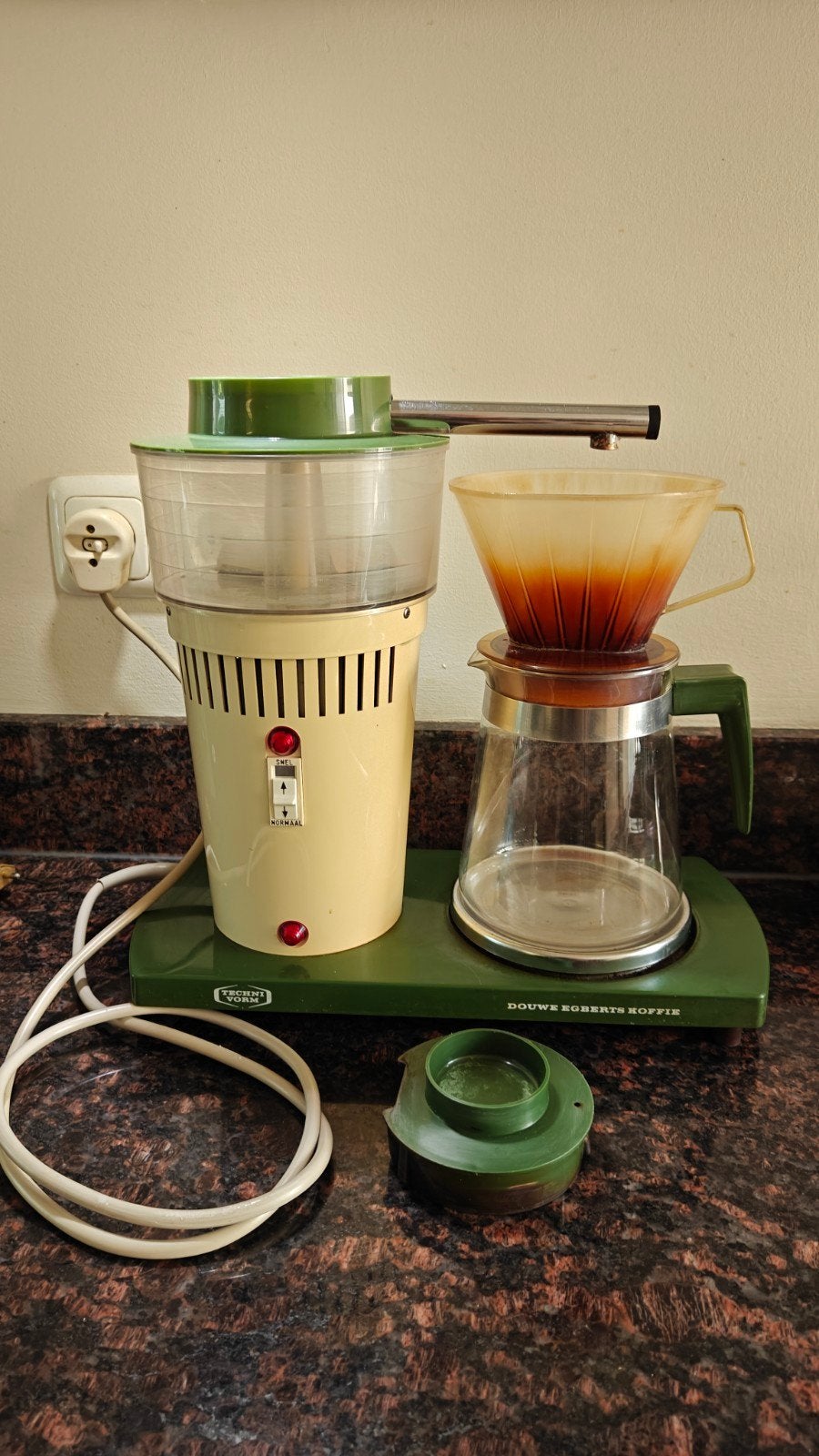 type 69 Vintage Technivorm Douwe Egberts Koffiezetapparaat, Ophalen of Verzenden, Gebruikt, Koffiemachine