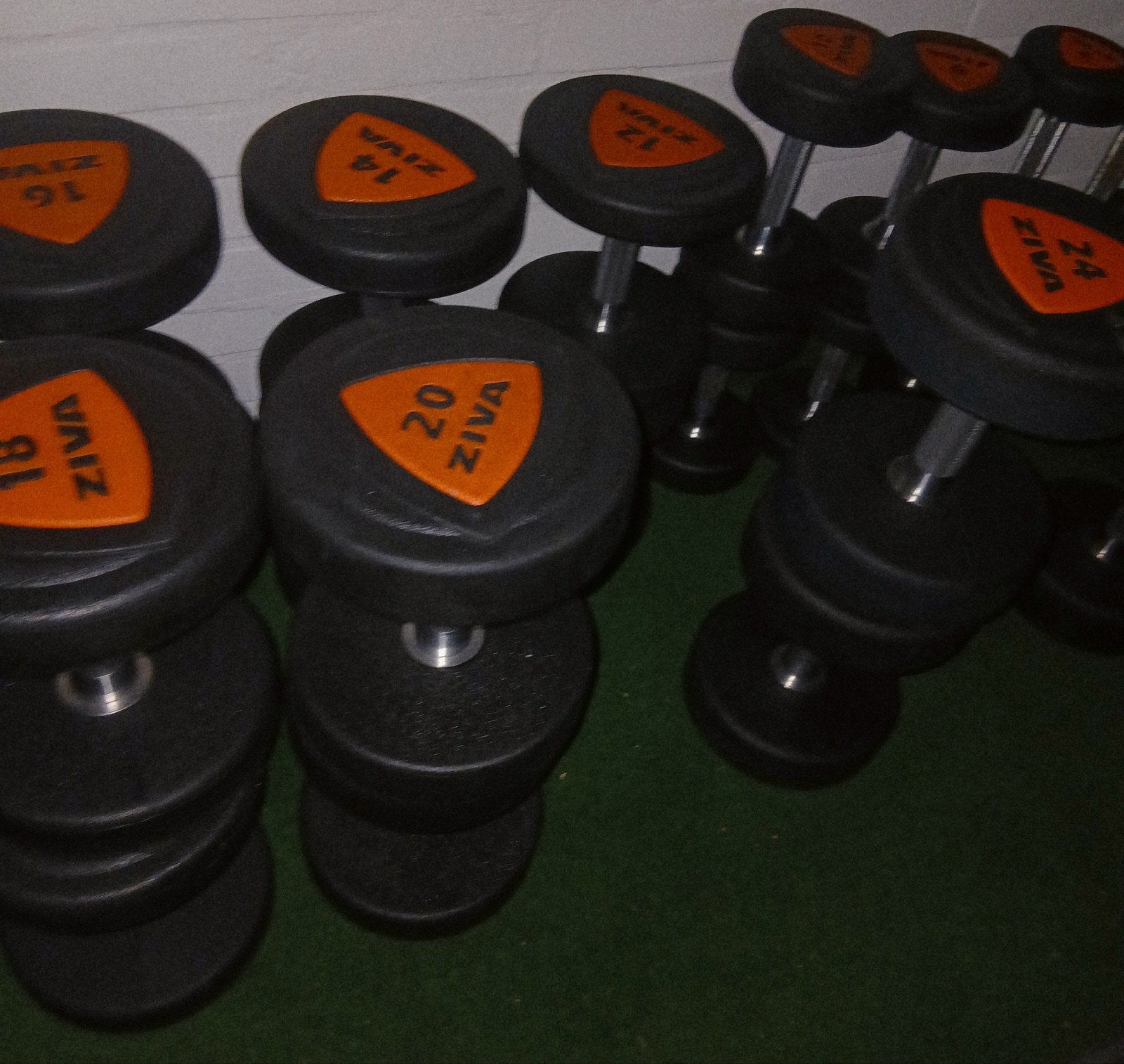 Ziva Dumbbells Set 2kg t/m 30kg, Ophalen, Gebruikt, Benen, Dumbbell