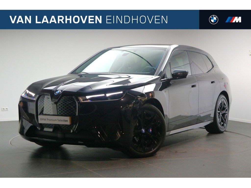 BMW iX M60 High Executive / Panoramadak Sky Lounge / Laserli, Stof, Gebruikt, Met garantie (alle), 4 stoelen