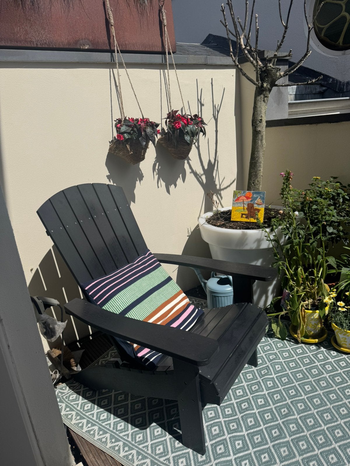 Te koop Adirondackstoel (zwart kunststof), Ophalen of Verzenden, Zo goed als nieuw, Kunststof