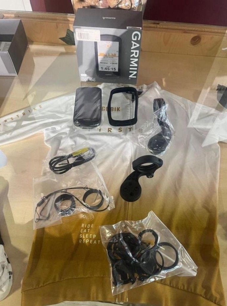 Garmin Edge 1040 Solar - Inclusief toebehoren ., Ophalen of Verzenden, Zo goed als nieuw