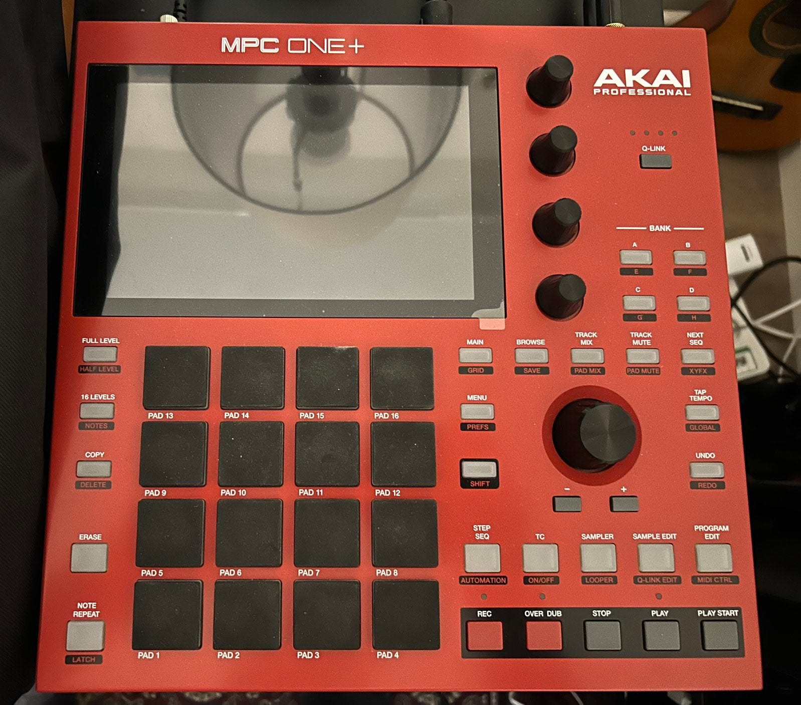 Aka MPC One+, Muziek en Instrumenten, Samplers, Ophalen of Verzenden, Zo goed als nieuw