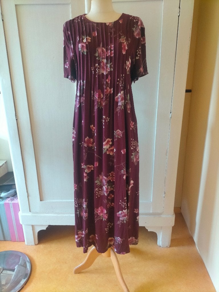 Prachtige vintage zomerjurk aubergine bloemen M R&K original, Maat 38/40 (M), R&K ORIGINALS, Verzenden, Paars
