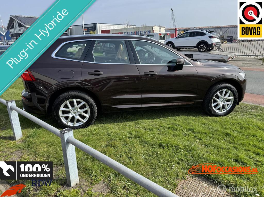 Volvo XC60 2.0 T8 Twin Engine AWD Momentum PANO/LEDER/TREKHA, Auto's, Automaat, Gebruikt, 2039 kg, Leder