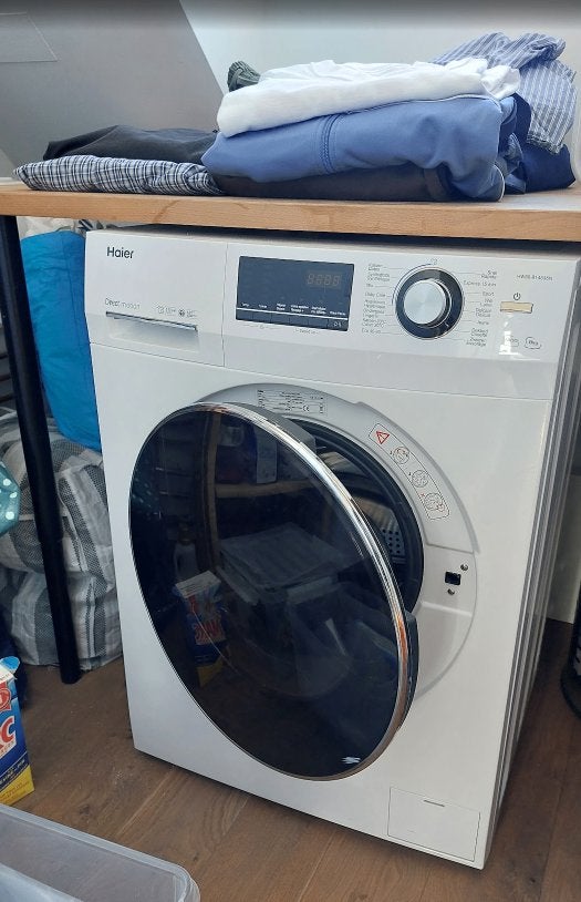 Haier HW80-B14636N wasmachine- 8 kg- 1400 toeren- extra stil, Ophalen, Gebruikt, Bovenlader, Energieklasse A of zuiniger