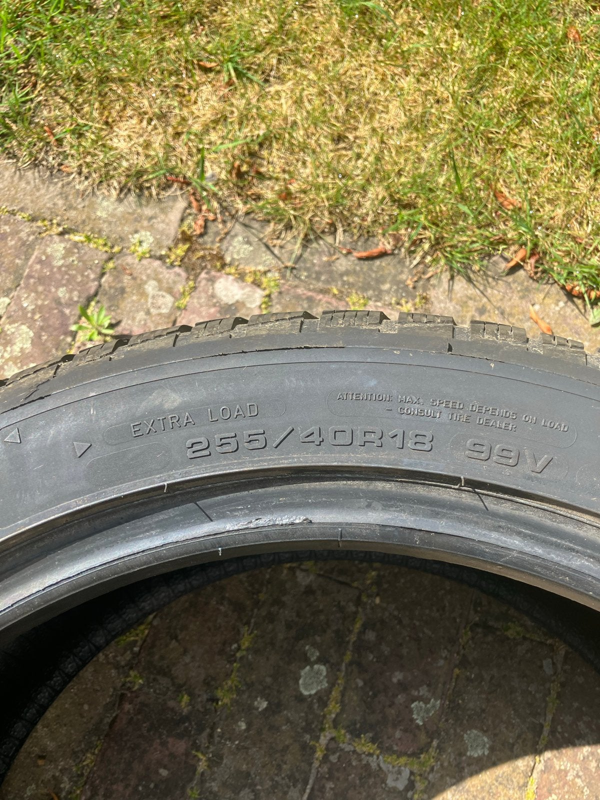 1 Goodyear UltraGrip Performance 3 Winterband 255/40R18, Ophalen, Gebruikt