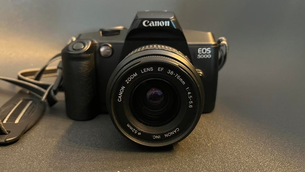 Canon spiegelreflex EOS 5000, Ophalen of Verzenden, Zo goed als nieuw, Spiegelreflex, Canon