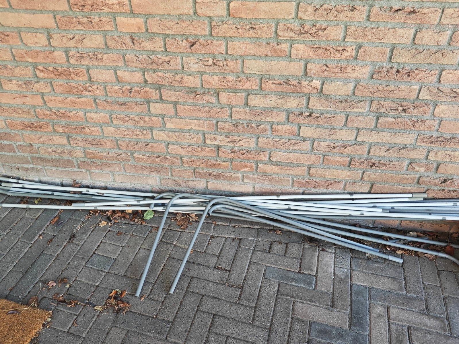 Gratis plastic elektriciteitsbuizen voor buiten, Ophalen, Gebruikt