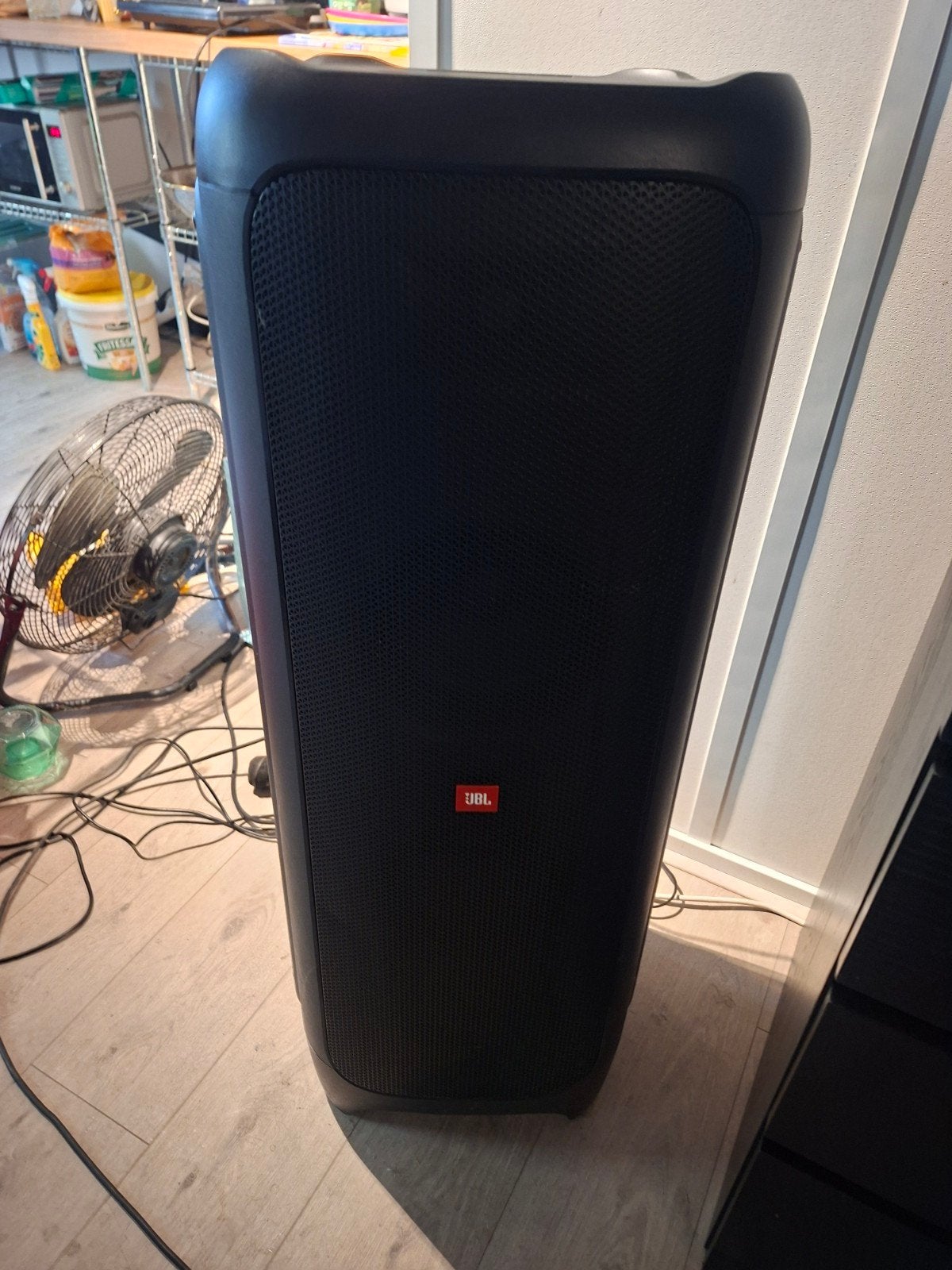 JBL PartyBox 1000- Krachtige Party Speaker met Lichteffecten, JBL, Party speaker, Bluetooth, Zo goed als nieuw