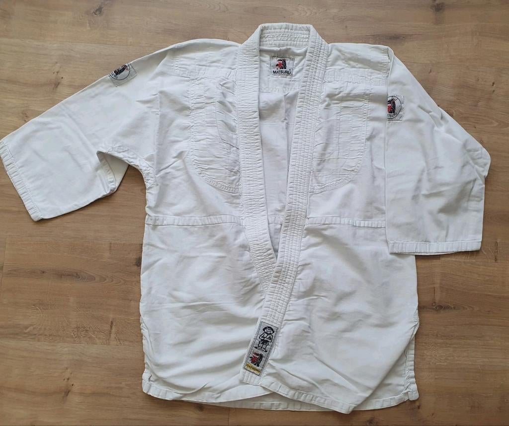Matsuru judo jas maat 150, Maat XS of kleiner, Ophalen of Verzenden, Judo