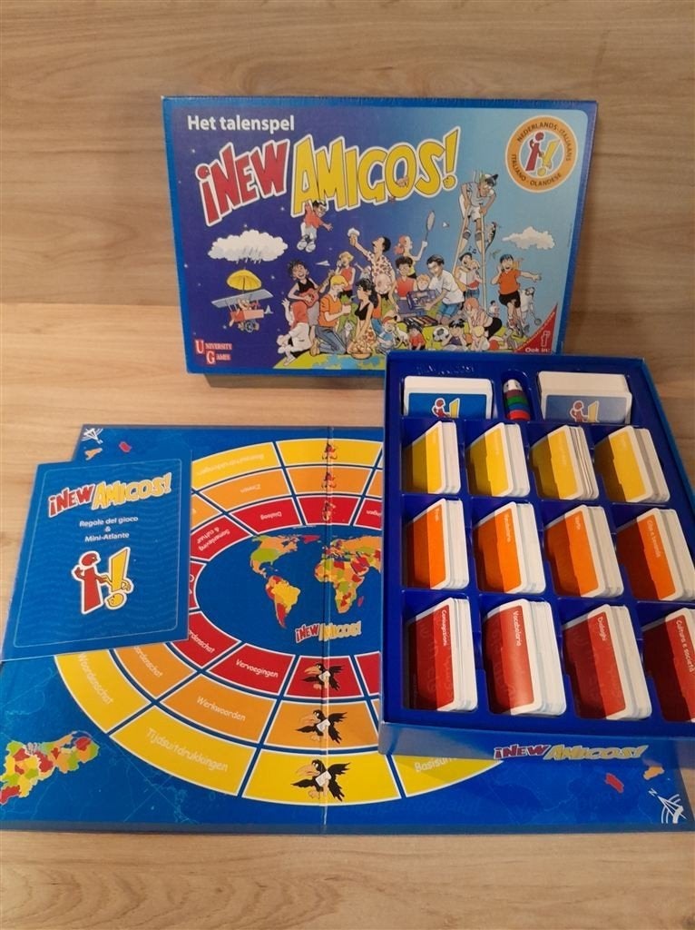 New Amigos - Het talenspel - Italiaans - Nederlands - s5871, Verzenden, Zo goed als nieuw