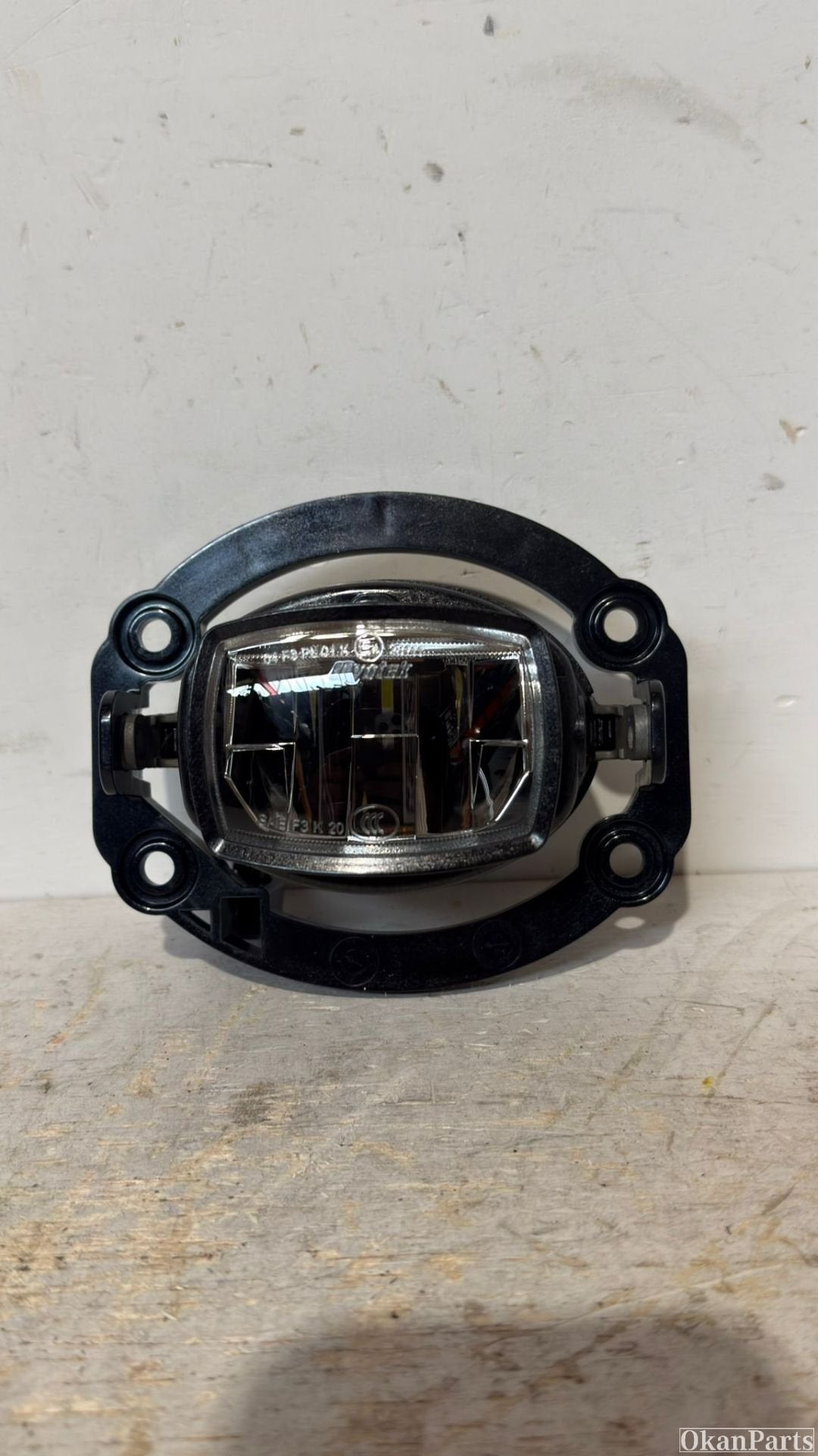 Jeep Compass LED mistlamp 68470159AA, Info@fabrikant.eu, Fabrikantstraat 1
1000 AA  Amsterdam, NL, Ophalen of Verzenden, Fabrikant BV