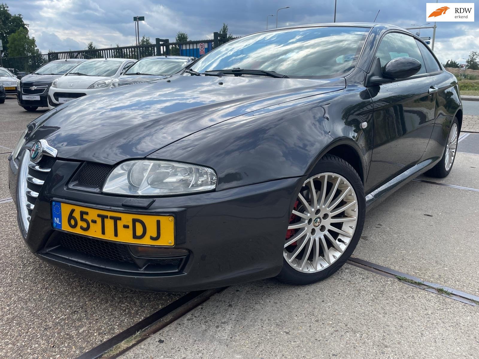 Alfa Romeo GT 2.0 JTS Distinctive, Auto's, Alfa Romeo, Voorwielaandrijving, Gebruikt, 1295 kg, 400 kg
