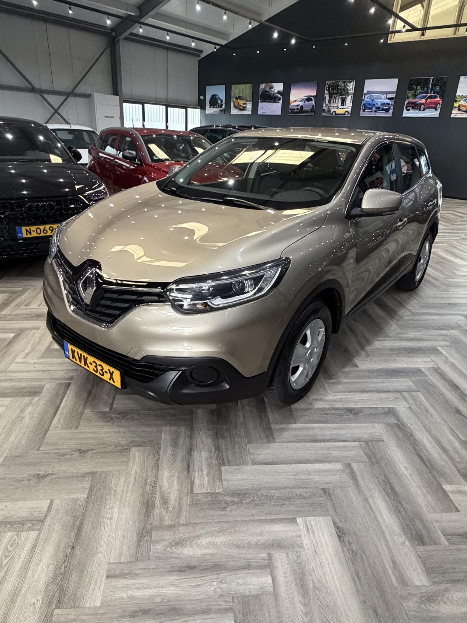 Renault Kadjar 1.2 TCe Life, Voorwielaandrijving, Kadjar, Stof, Euro 6