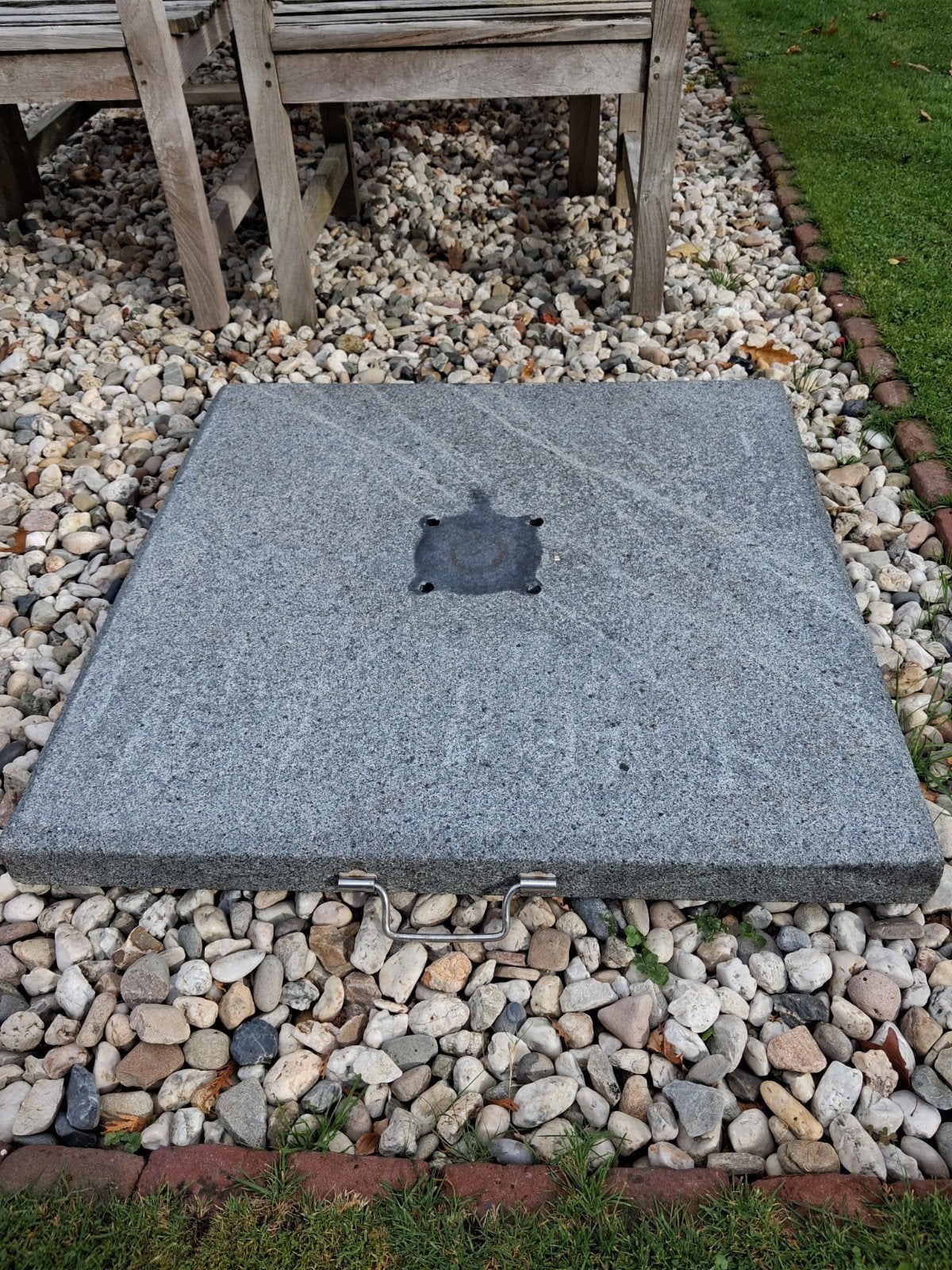 Parasolvoet,  natuursteen., Ophalen, Gebruikt