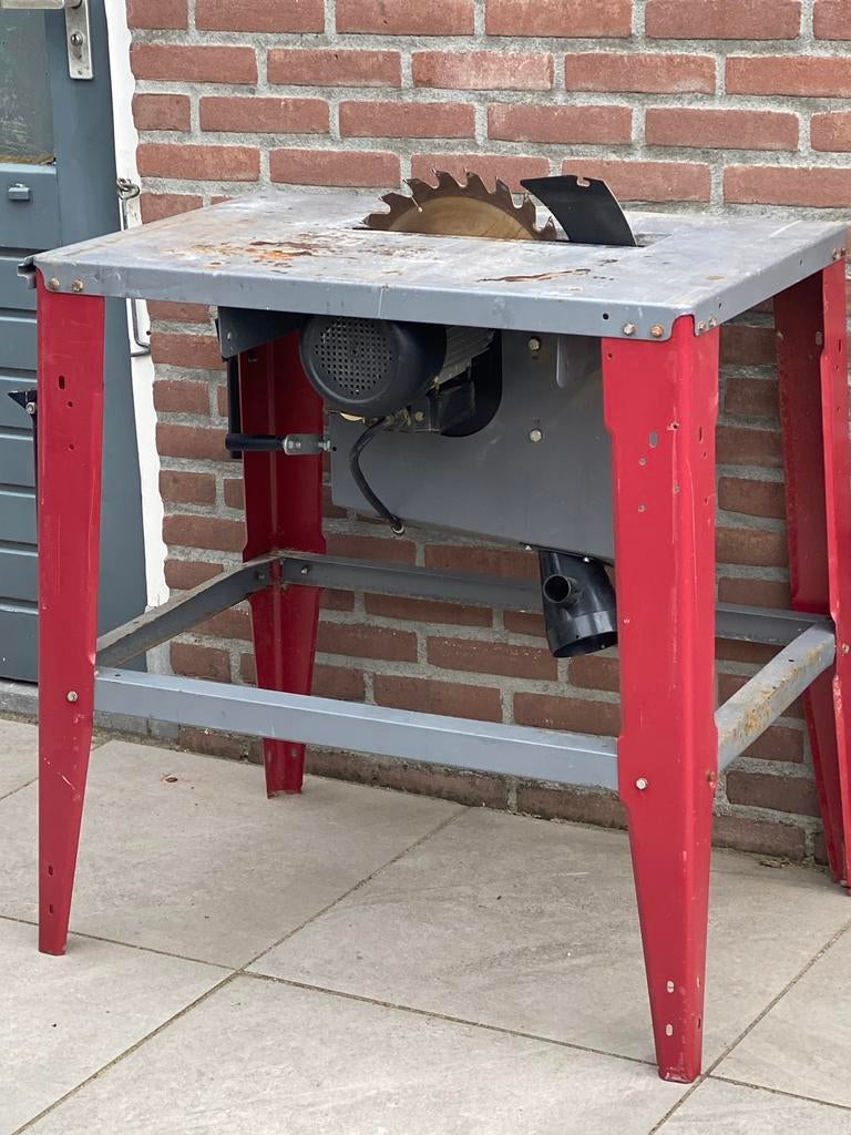 Einhell RT-TS 2031 U zaagtafel, Doe-het-zelf en Verbouw, Gereedschap | Zaagmachines, Ophalen, Gebruikt, Cirkelzaag
