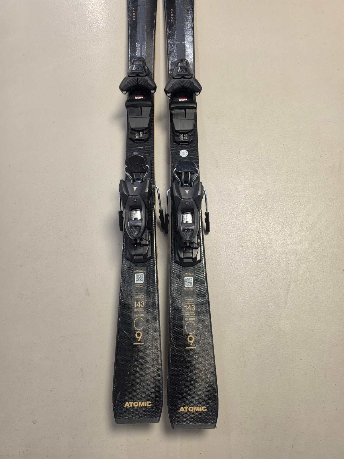 ATOMIC CLOUD C9 Ski 143CM, Sport en Fitness, 140 tot 160 cm, Ophalen of Verzenden, Carve, Skiën