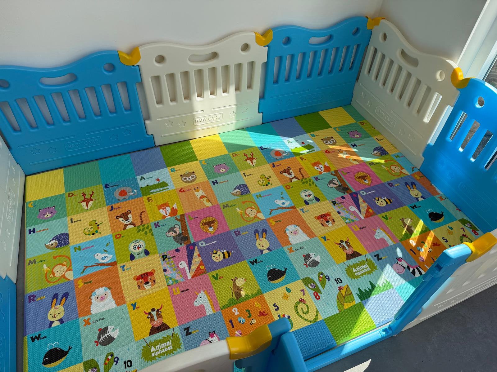 Dwinguler Baby Care Playpen and Mat, Ophalen, Zo goed als nieuw
