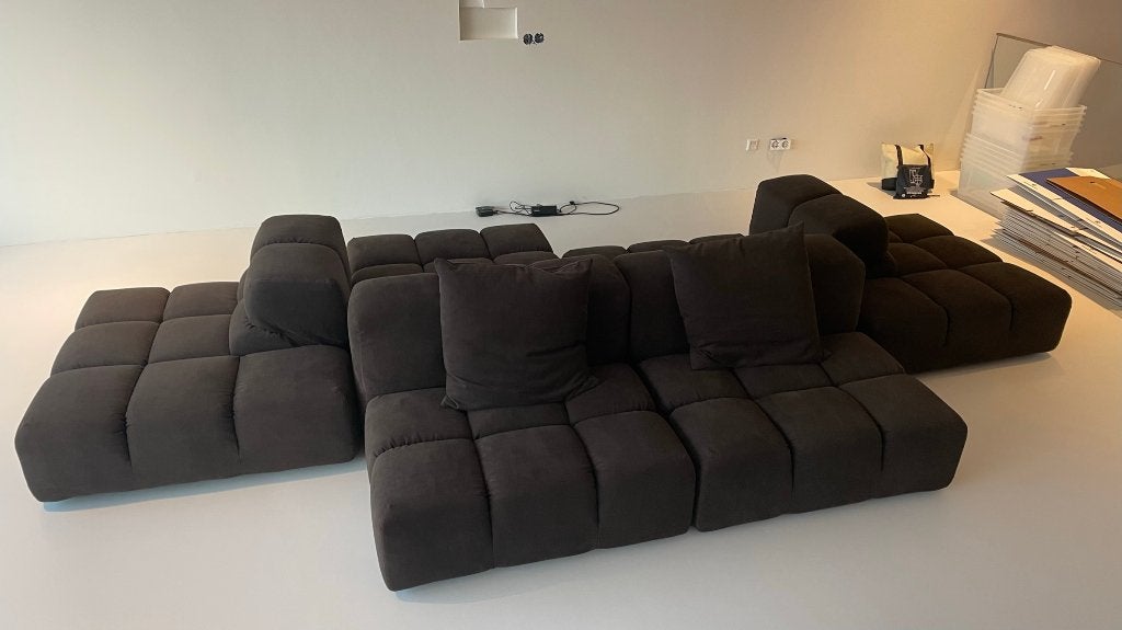 B&B Italia Tufty-Time bank donkerbruin Sarabi brown 414 cm, Huis en Inrichting, Banken | Bankstellen, Ophalen, Design, 300 cm of meer