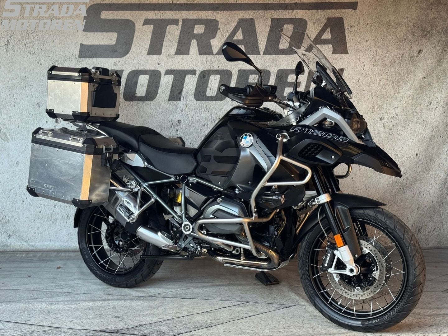 BMW R 1200 GS ADVENTURE TRIPLE BLACK (bj 2017), Motoren, Motoren | BMW, Bedrijf, Onbekend, Overig, Onbekend