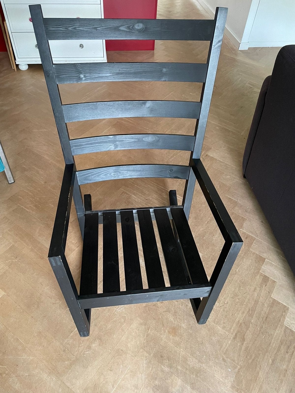 IKEA schommelstoel van hout, Huis en Inrichting, Stoelen, Ophalen, Gebruikt, Zwart, Eén