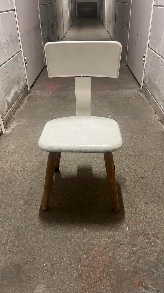 Vintage kinderstoel, Kinderen en Baby's, Kinderkamer | Tafels en Stoelen, Ophalen, Zo goed als nieuw, Stoel(en)