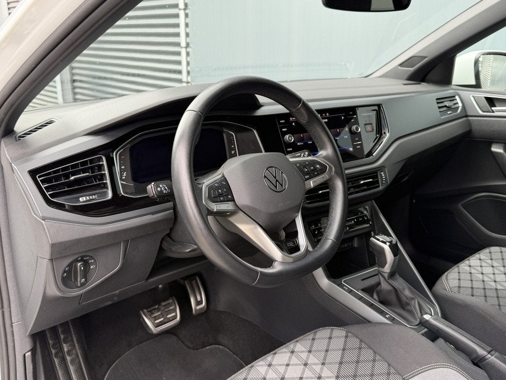 Volkswagen Taigo BWJ 2022 | 1.0 TSI R-Line Business AUTOMAAT, Auto's, Volkswagen, 1160 kg, Stof, Gebruikt, Wit