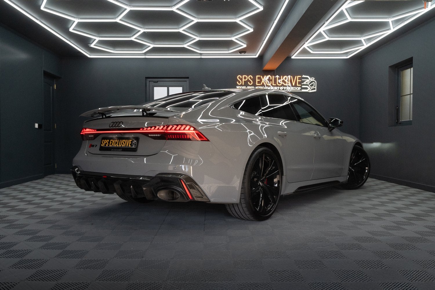 Audi A7 Sportback 4.0 TFSI RS 7 quattro URBAN / B&O / Kerami, Auto's, Audi, Automaat, Adaptive Cruise Control, Gebruikt, Leder
