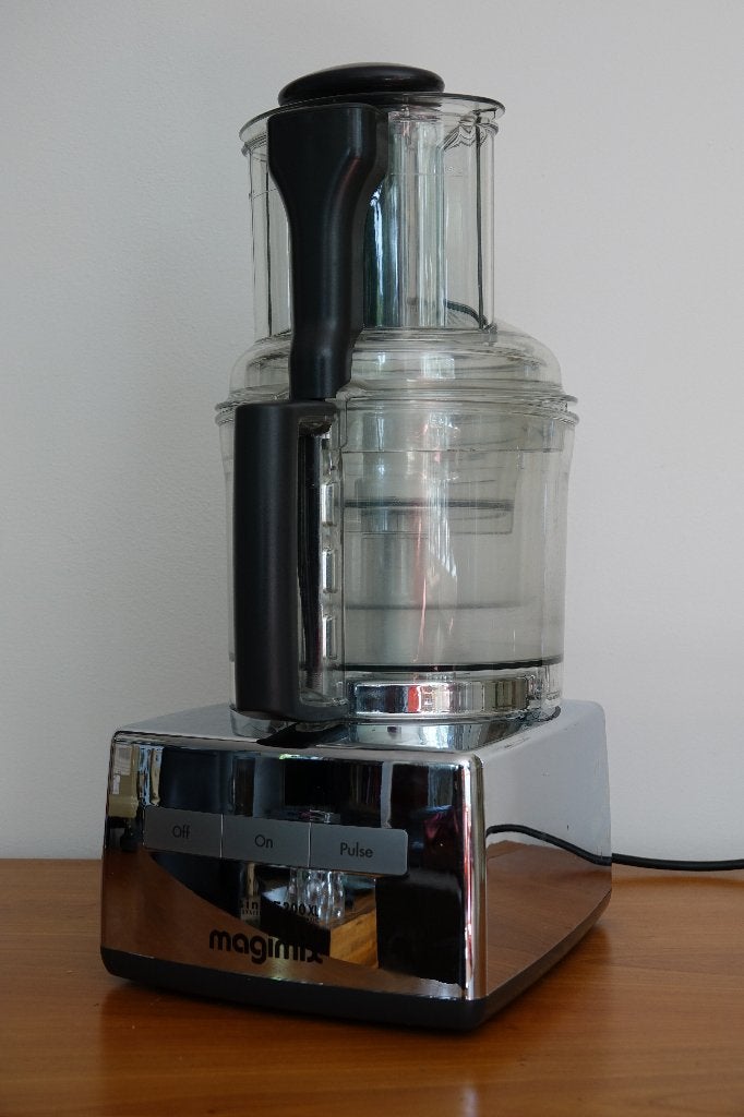 Magimix Cuisine 5200 XL RVS + sapcentrifuge en pureer  hulp, Witgoed en Apparatuur, Ophalen, Zo goed als nieuw, 2 tot 3 liter