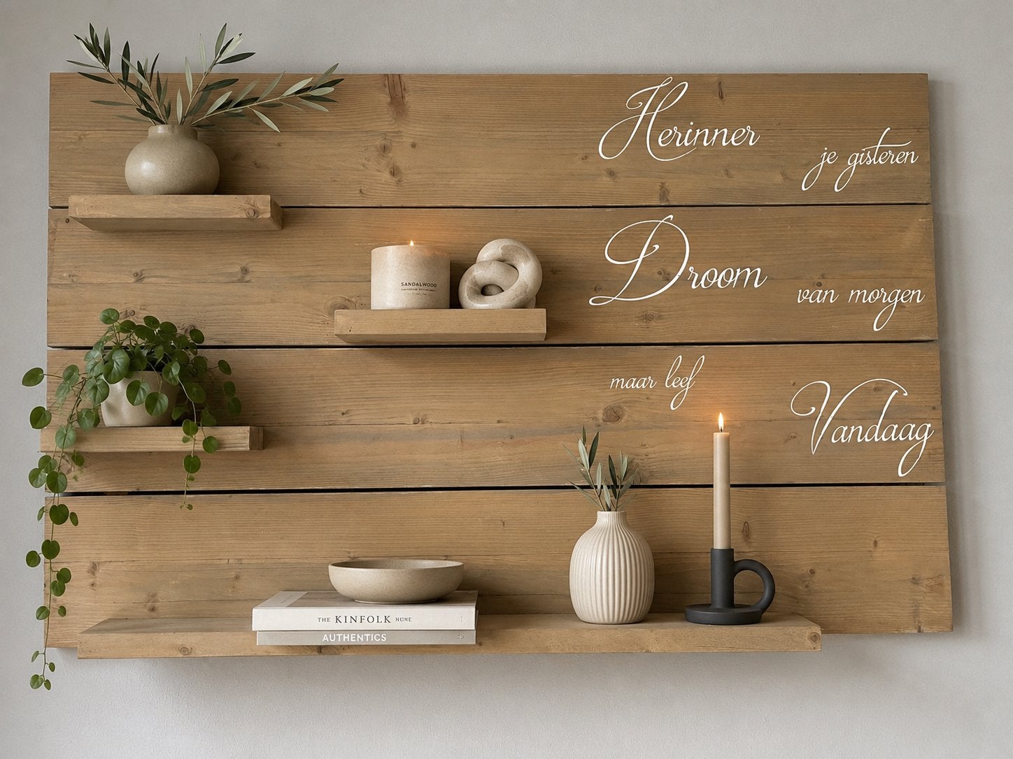 Sfeervol houten wandbord met inspirerende tekst, Ophalen, Gebruikt, 76 cm, Hout