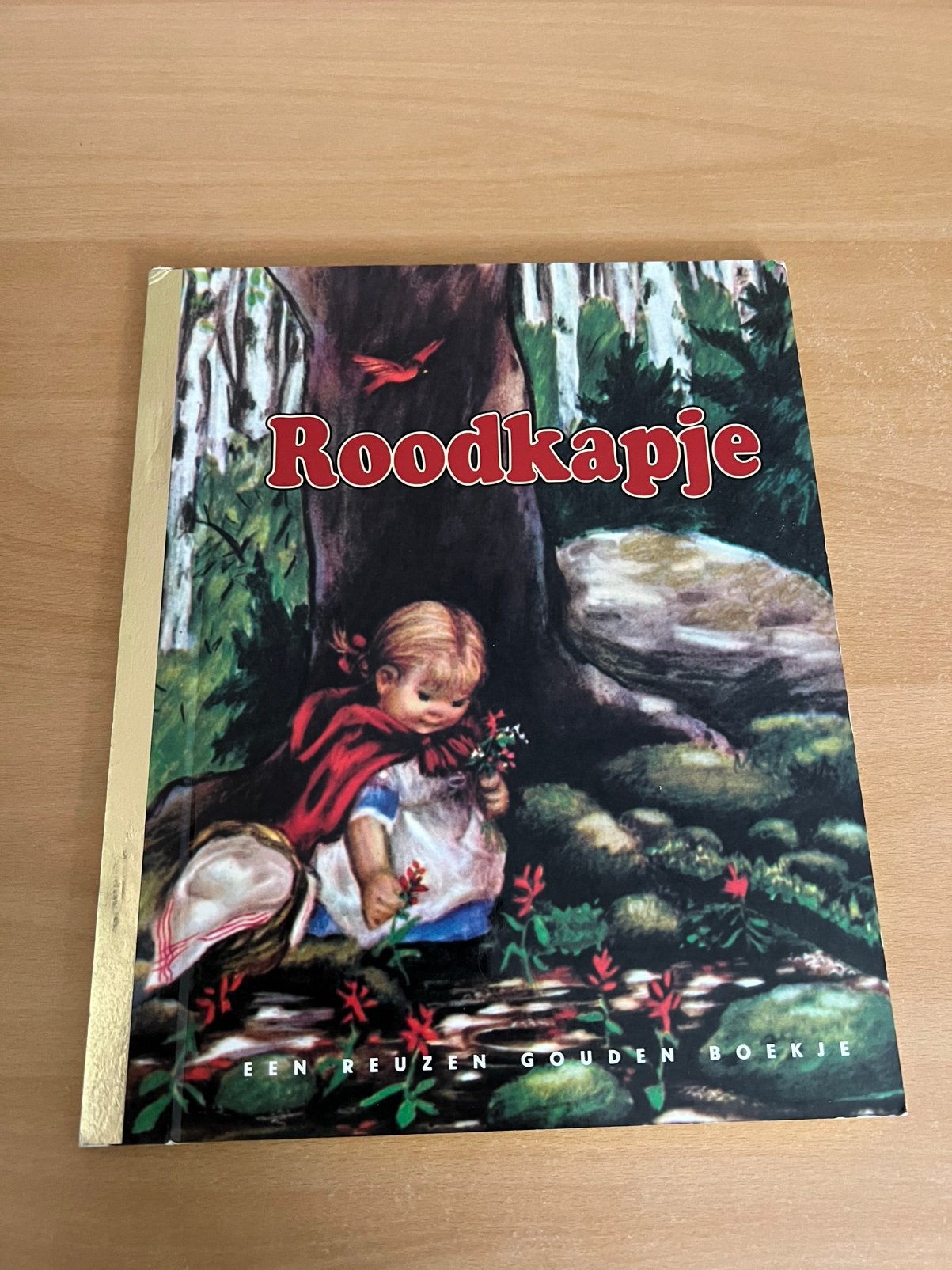 Een reuze gouden boek Roodkapje, Boeken, Ophalen of Verzenden, Fictie algemeen
