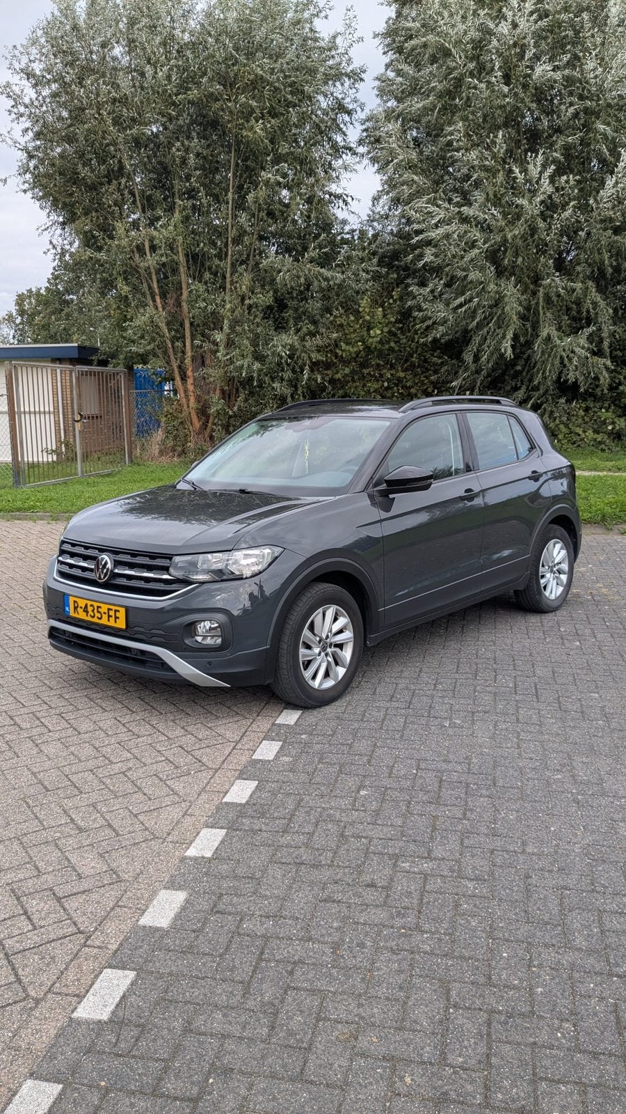 Volkswagen T-Cross 1.0 TSI 110pk 7-DSG 2021 Grijs, T-Cross, Particulier, 3 cilinders, 1198 kg
