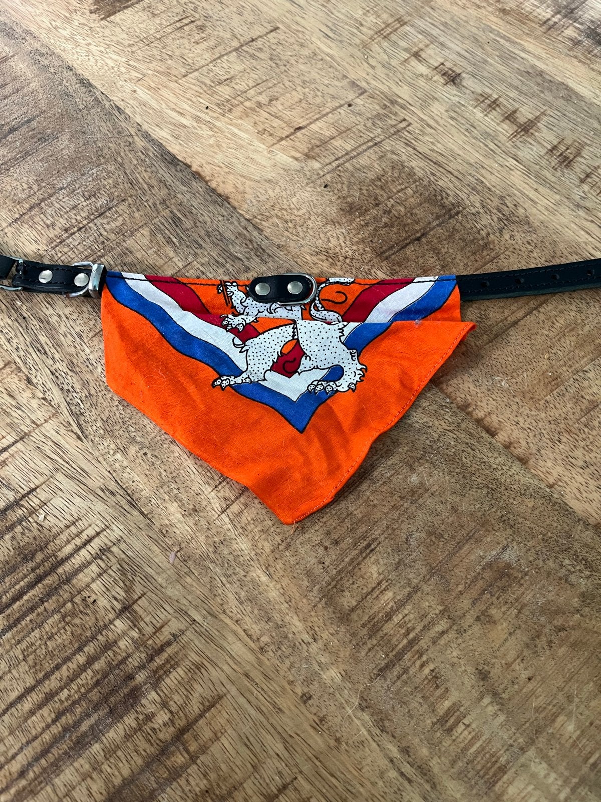 Halsband met zakdoen 30 cm, Ophalen, Nieuw